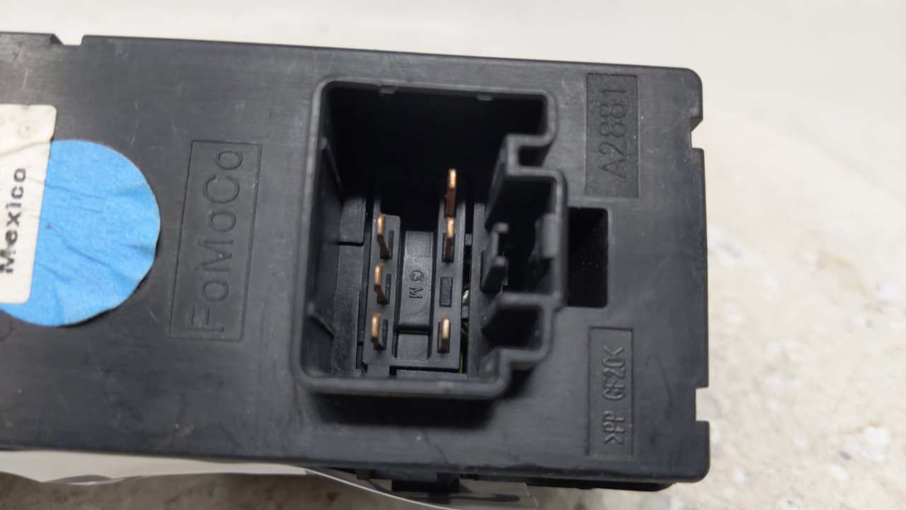 2008 Ford Escape Master Power Window Switch Replacement Driver Side Left P/N:8L8T-14540-ACW Fits OEM Used Auto Parts - Oemus