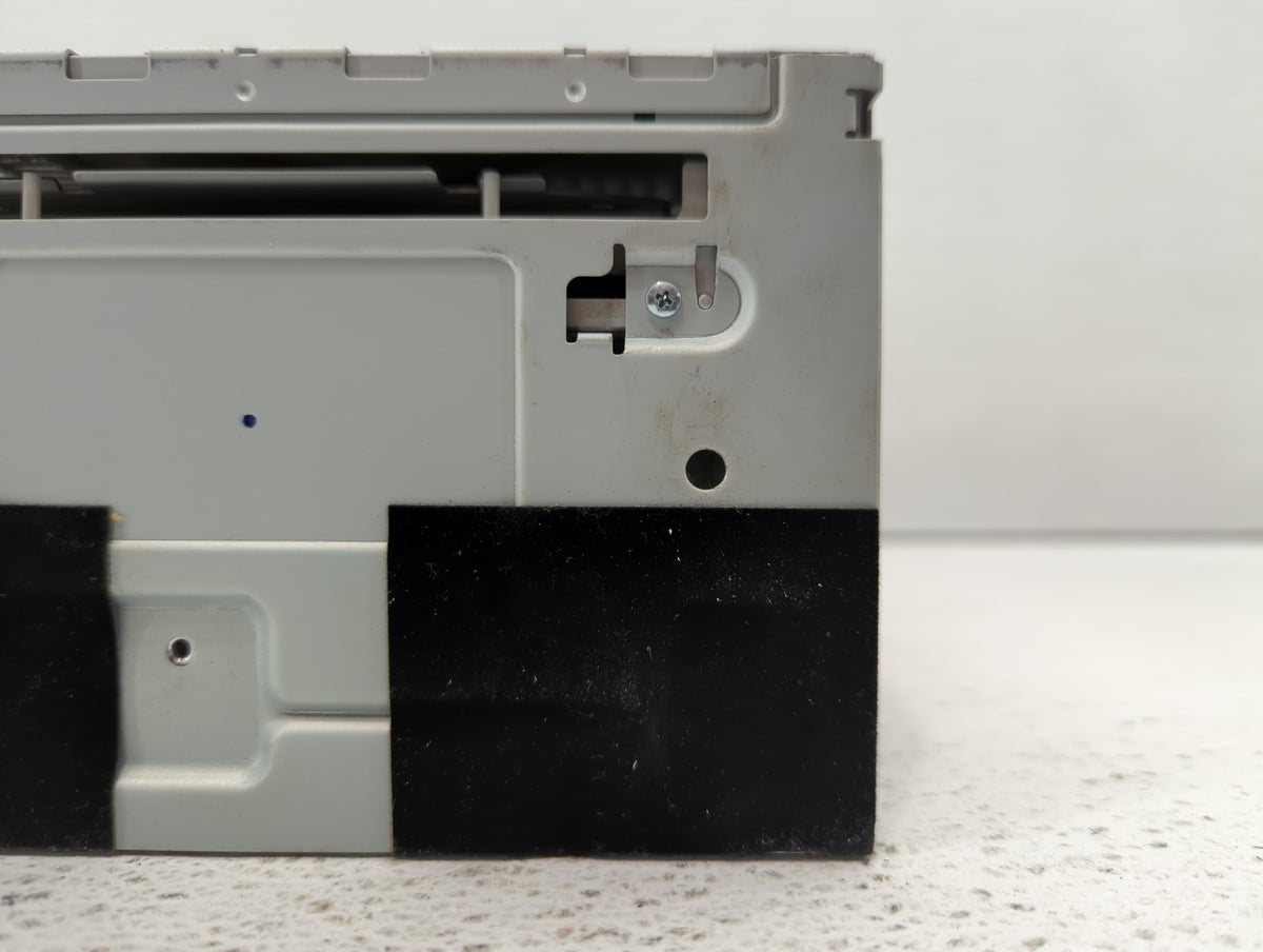 2008-2008 Ford Escape Am Fm Cd Player Radio Receiver 456867 - Oemusedautoparts1.com
