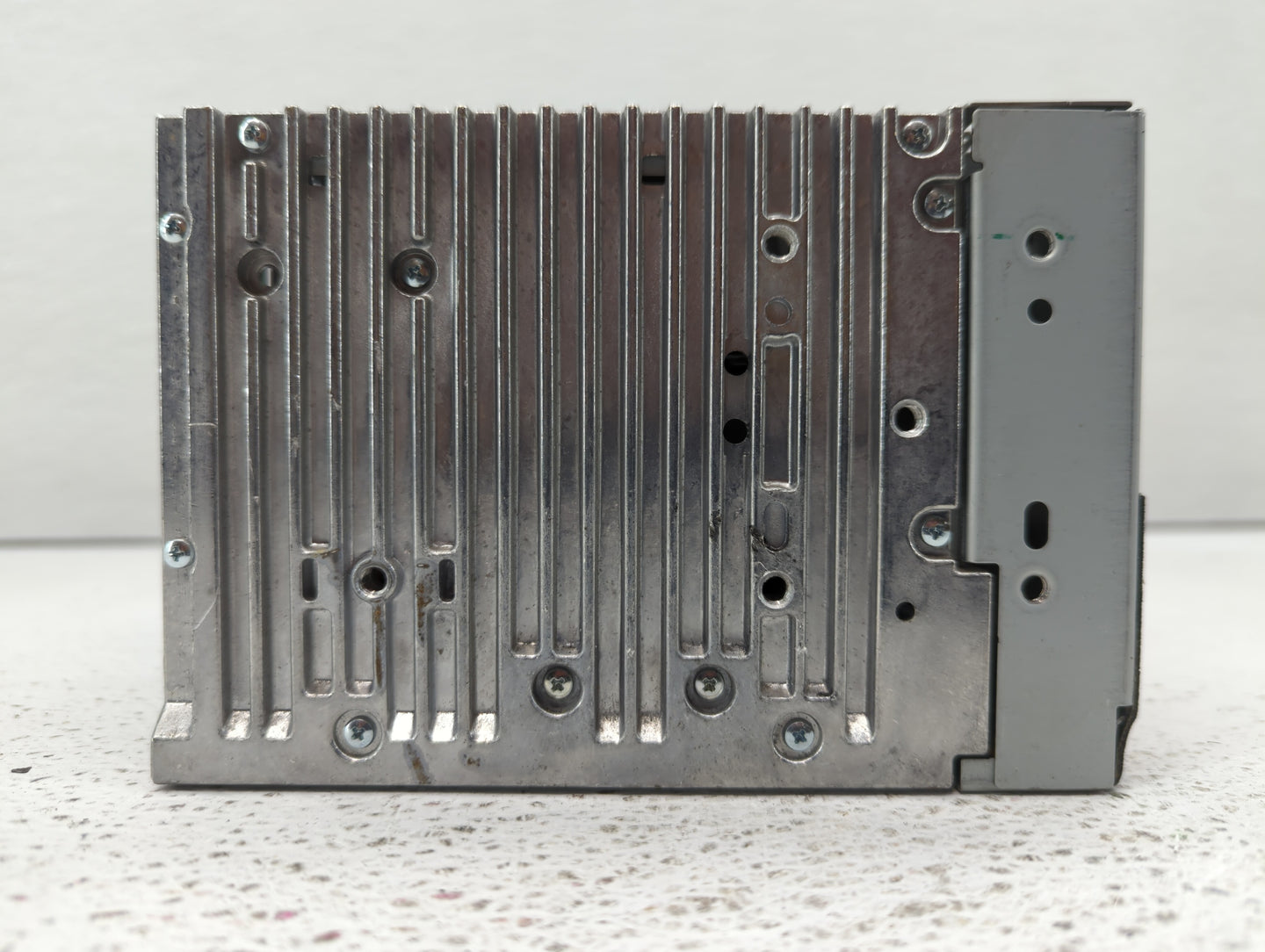 2008-2008 Ford Escape Am Fm Cd Player Radio Receiver - Oemusedautoparts1.com