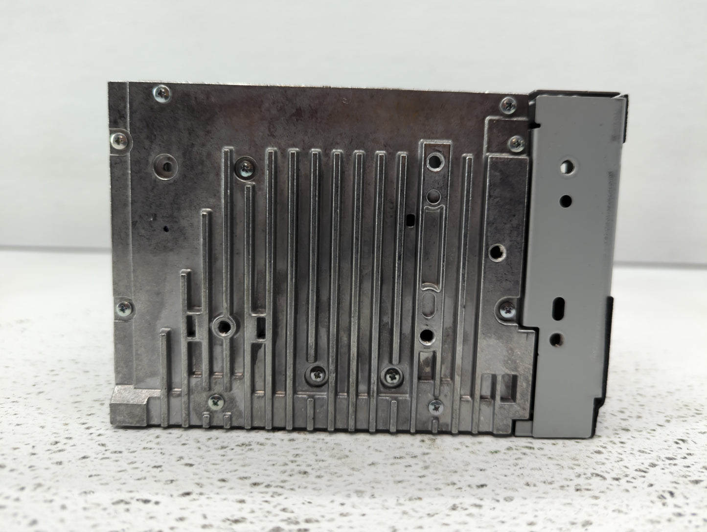 2008-2008 Ford Escape Am Fm Cd Player Radio Receiver - Oemusedautoparts1.com