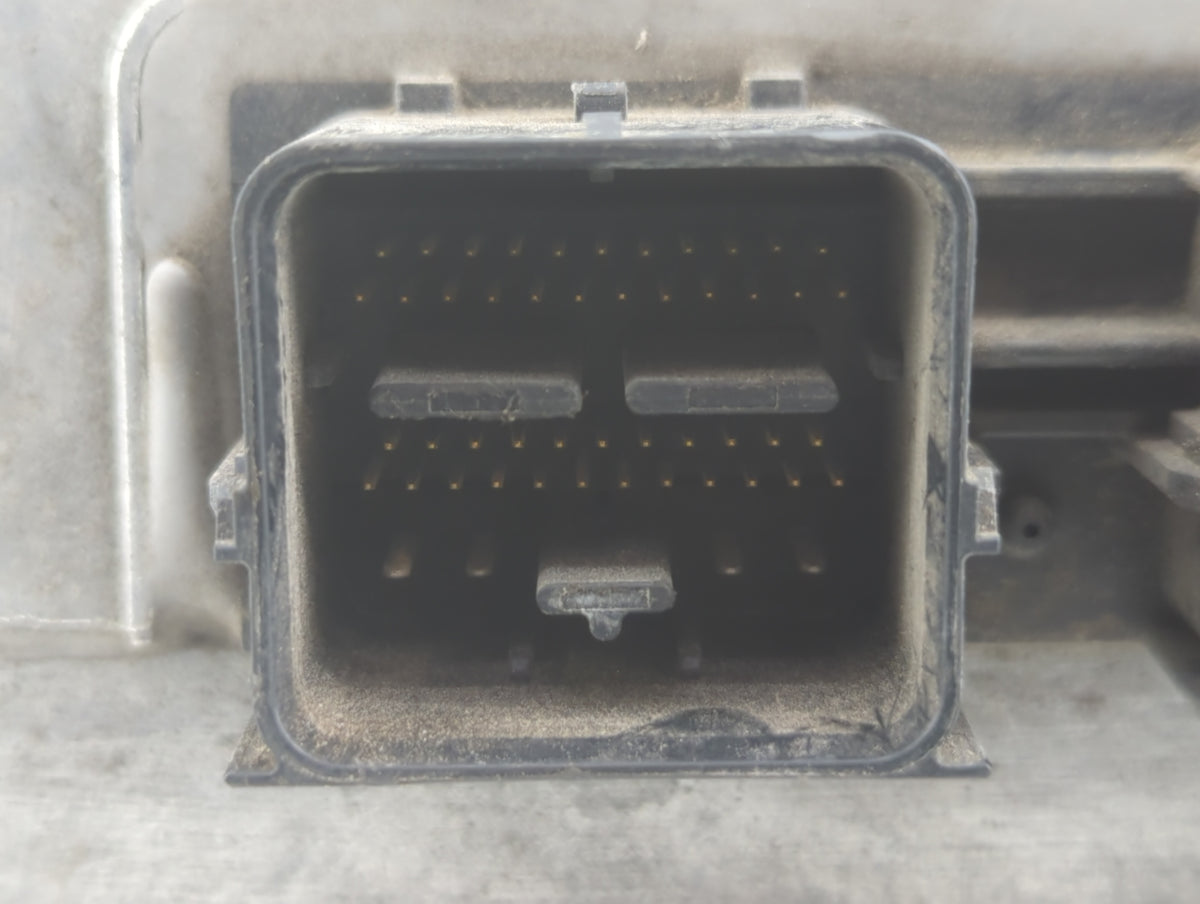 2008 Ford Escape PCM Engine Control Computer ECU ECM PCU OEM P/N:8M6A-12A650-BG 8M6A-12A650-BE, 8M6A-12A650-BD OEM Used Auto