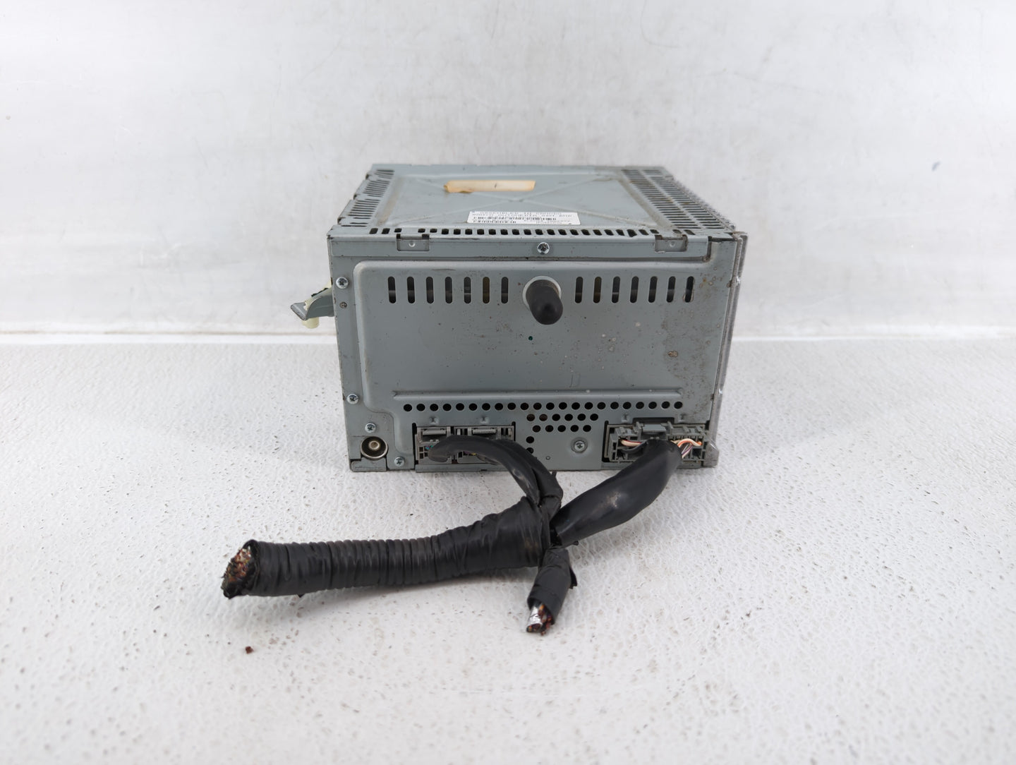 2008-2008 Ford Escape Am Fm Cd Player Radio Receiver - Oemusedautoparts1.com