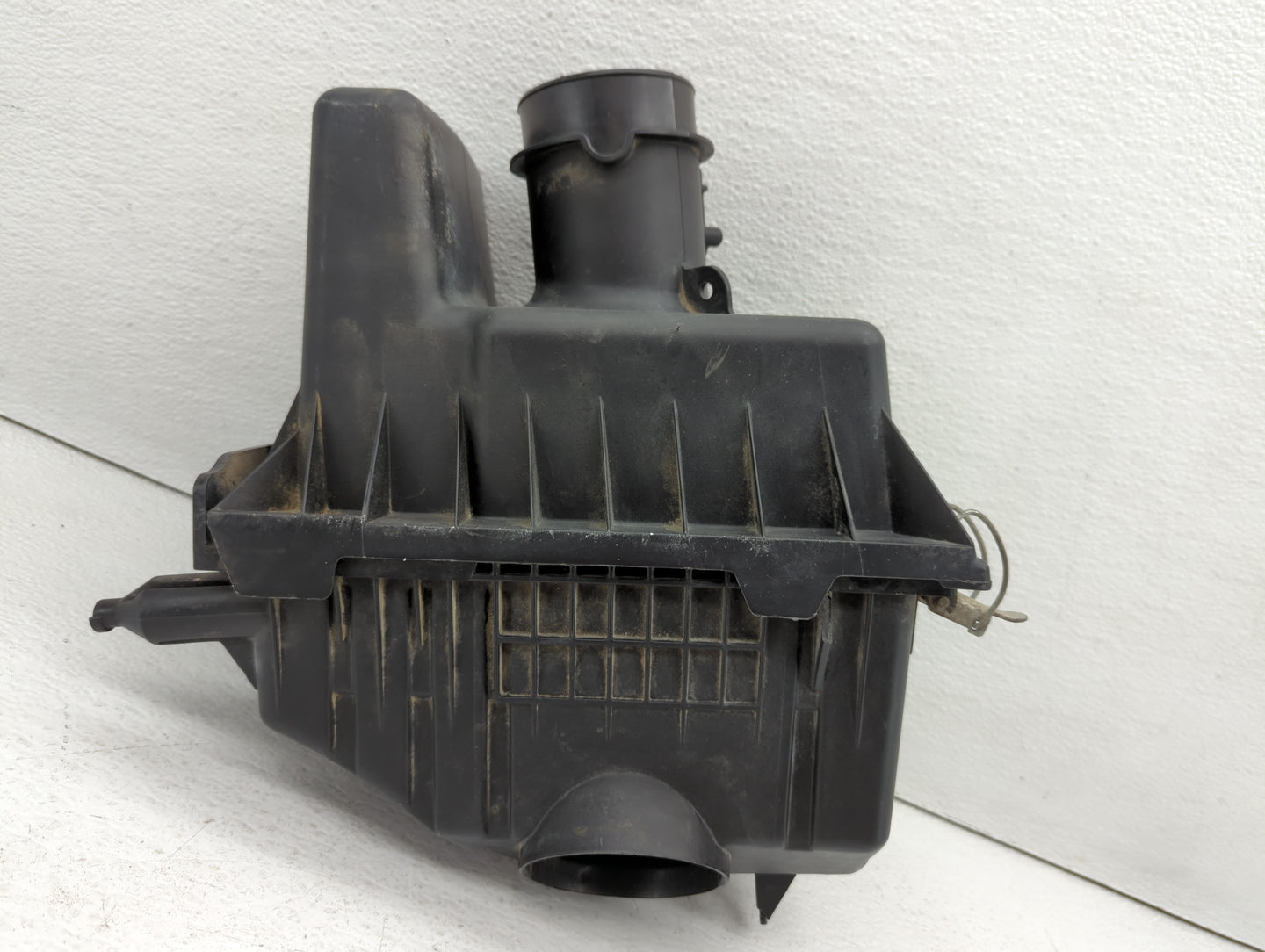 2008-2008 Ford Escape Air Cleaner Intake-duct Hose Tube - Oemusedautoparts1.com