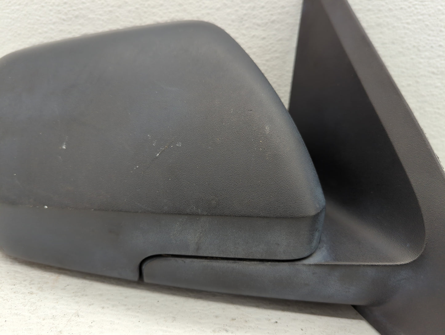 2008-2009 Ford Escape Passenger Side View Mirror - Right Door Mirror OEM Used - Oemusedautoparts1.com