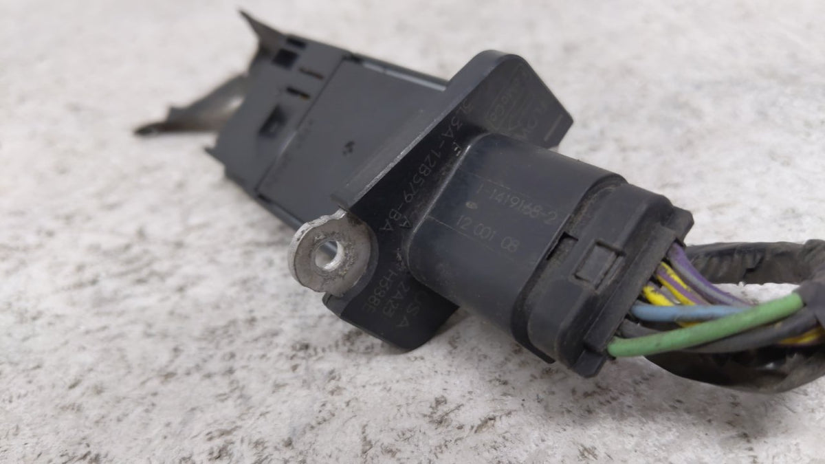 2005-2012 Ford Escape Mass Air Flow Meter Maf Sensor 57489 - Oemusedautoparts1.com