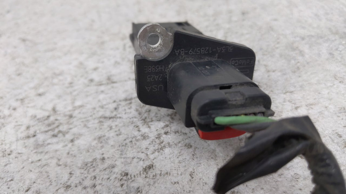 2005-2012 Ford Escape Mass Air Flow Meter Maf Sensor 57489 - Oemusedautoparts1.com