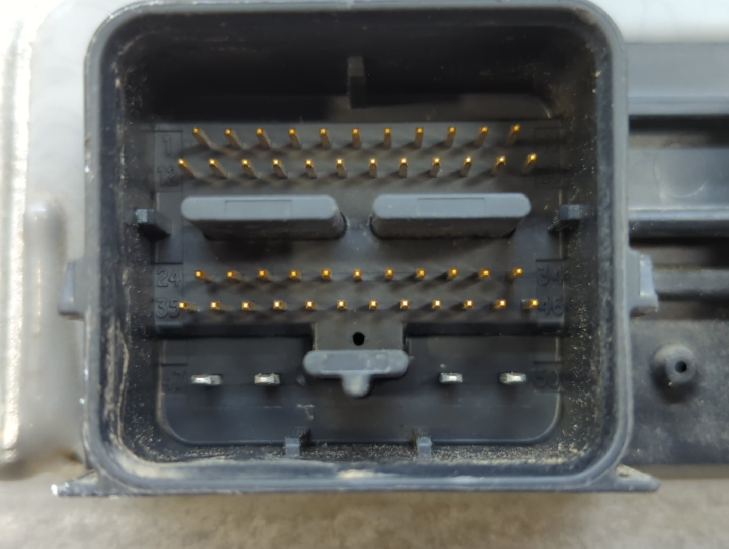 2008 Ford Escape PCM Engine Control Computer ECU ECM PCU OEM P/N:8L8A-12A650-ARB Fits Fits 2009 OEM Used Auto Parts - Oemuse