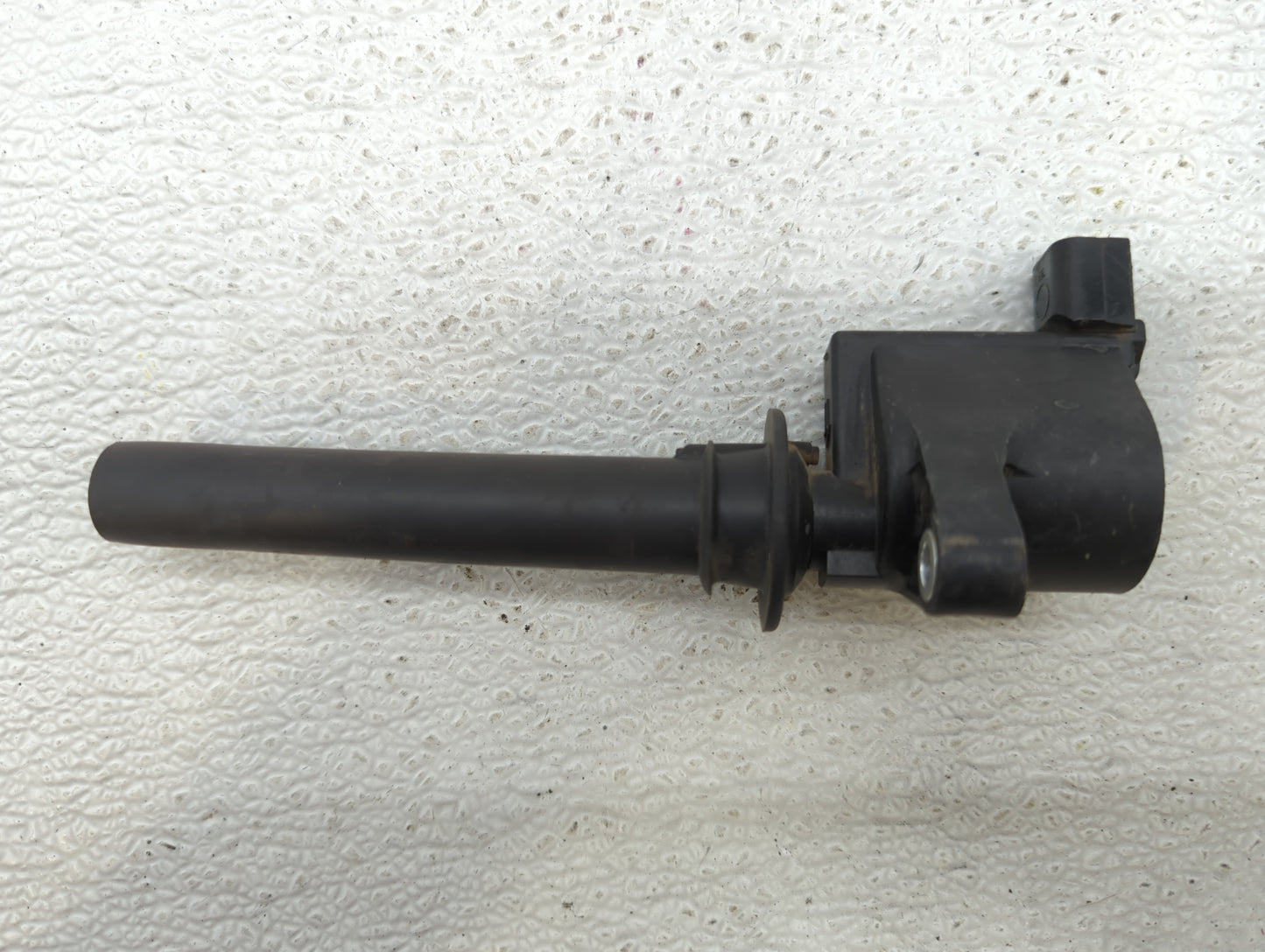 2008 Ford Escape Ignition Coil Igniter Pack - Oemusedautoparts1.com
