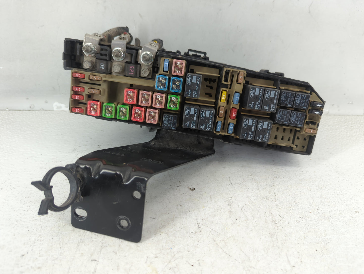 2008 Ford Escape Fusebox Fuse Box Panel Relay Module P/N:3B0790100 8L8T-14A003-AE Fits OEM Used Auto Parts - Oemusedautopart