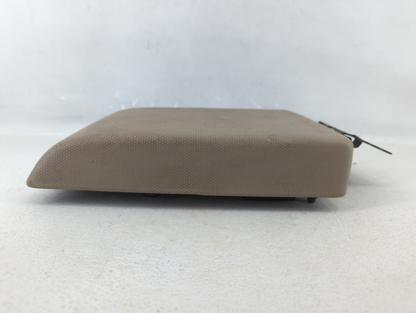 2008 Ford Escape Center Console Armrest Cover Lid Beige - Oemusedautoparts1.com