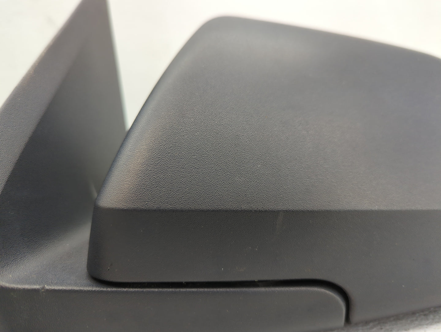 2008-2009 Ford Escape Driver Side View Mirror - Left Door Mirror OEM Used - Oemusedautoparts1.com
