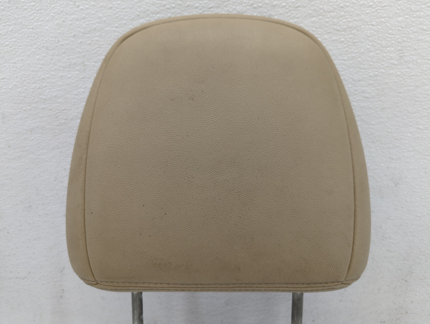 2008 Ford Escape Headrest Head Rest Front Driver Passenger Seat Fits OEM Used Auto Parts - Oemusedautoparts1.com