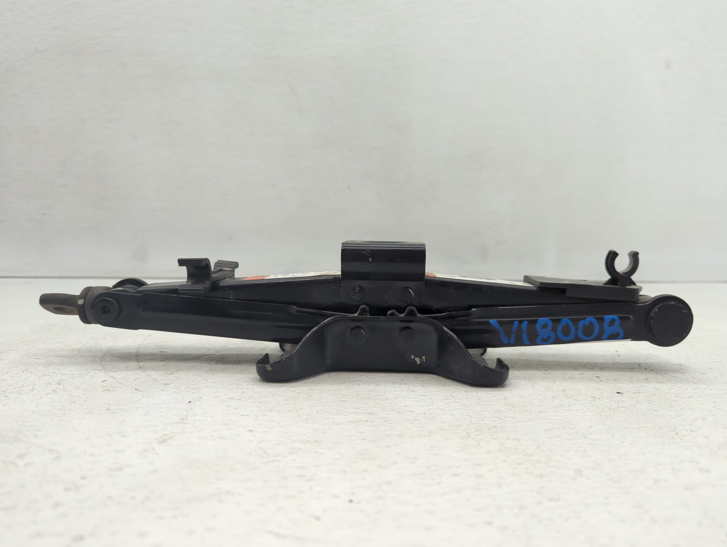 2008 Ford Escape Spare Scissor Car Jack 626338 - Oemusedautoparts1.com