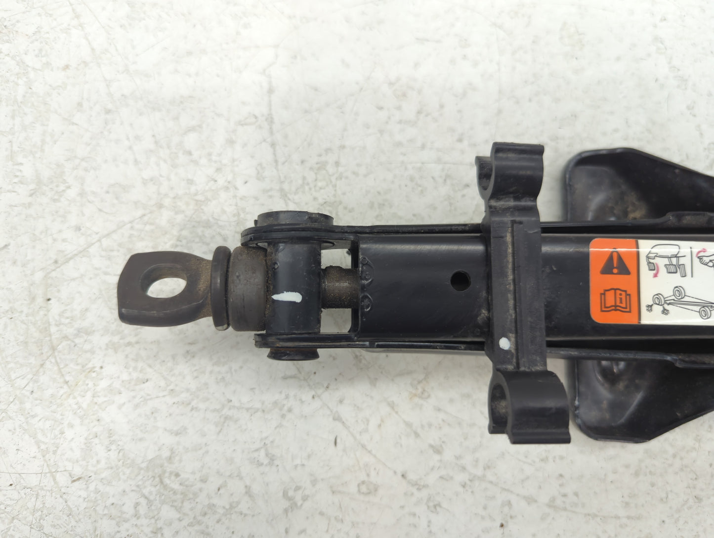 2008 Ford Escape Spare Scissor Car Jack - Oemusedautoparts1.com