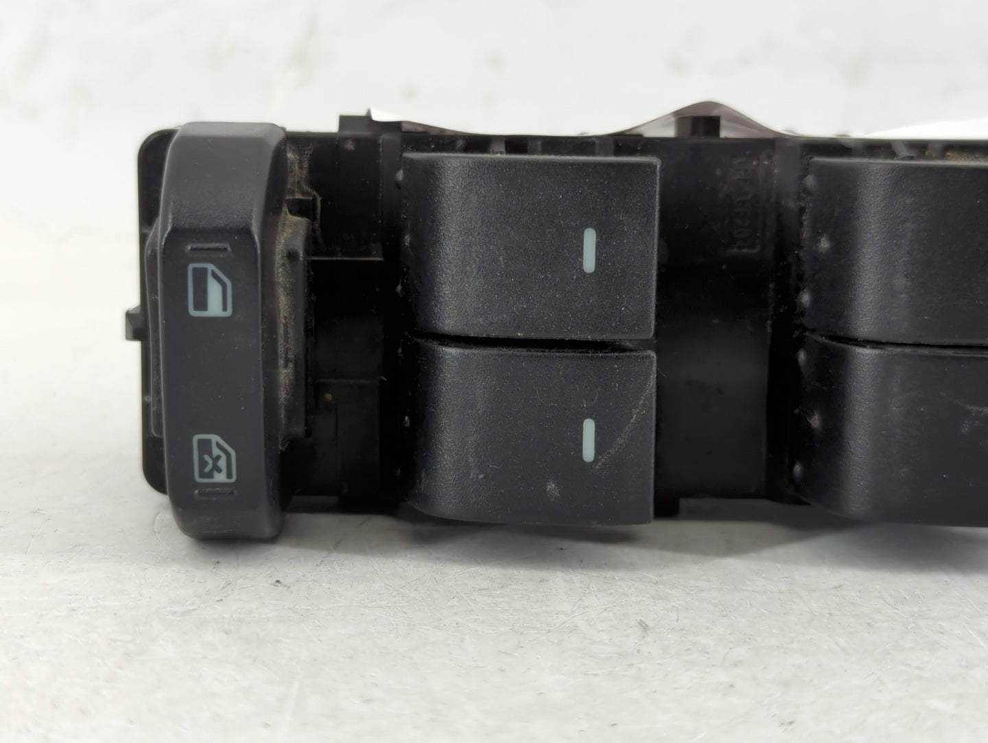 2008-2012 Ford Escape Master Power Window Switch Replacement Driver Side Left P/N:8L8T-14540-ACW Fits OEM Used Auto Parts - 