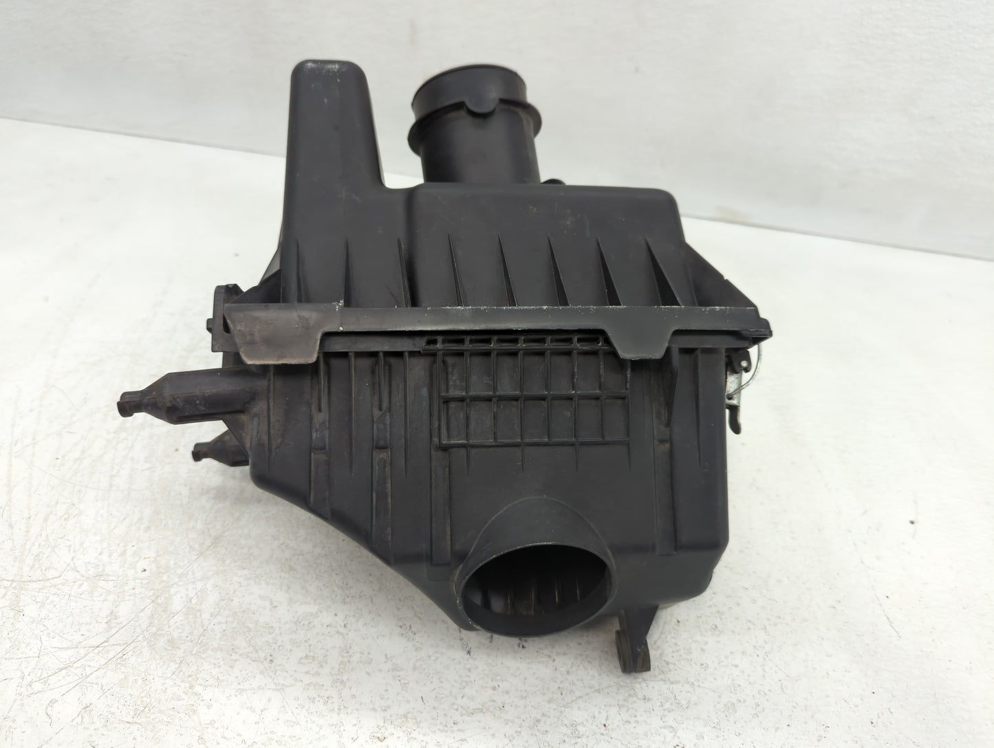 2008-2008 Ford Escape Air Cleaner Intake-duct Hose Tube - Oemusedautoparts1.com