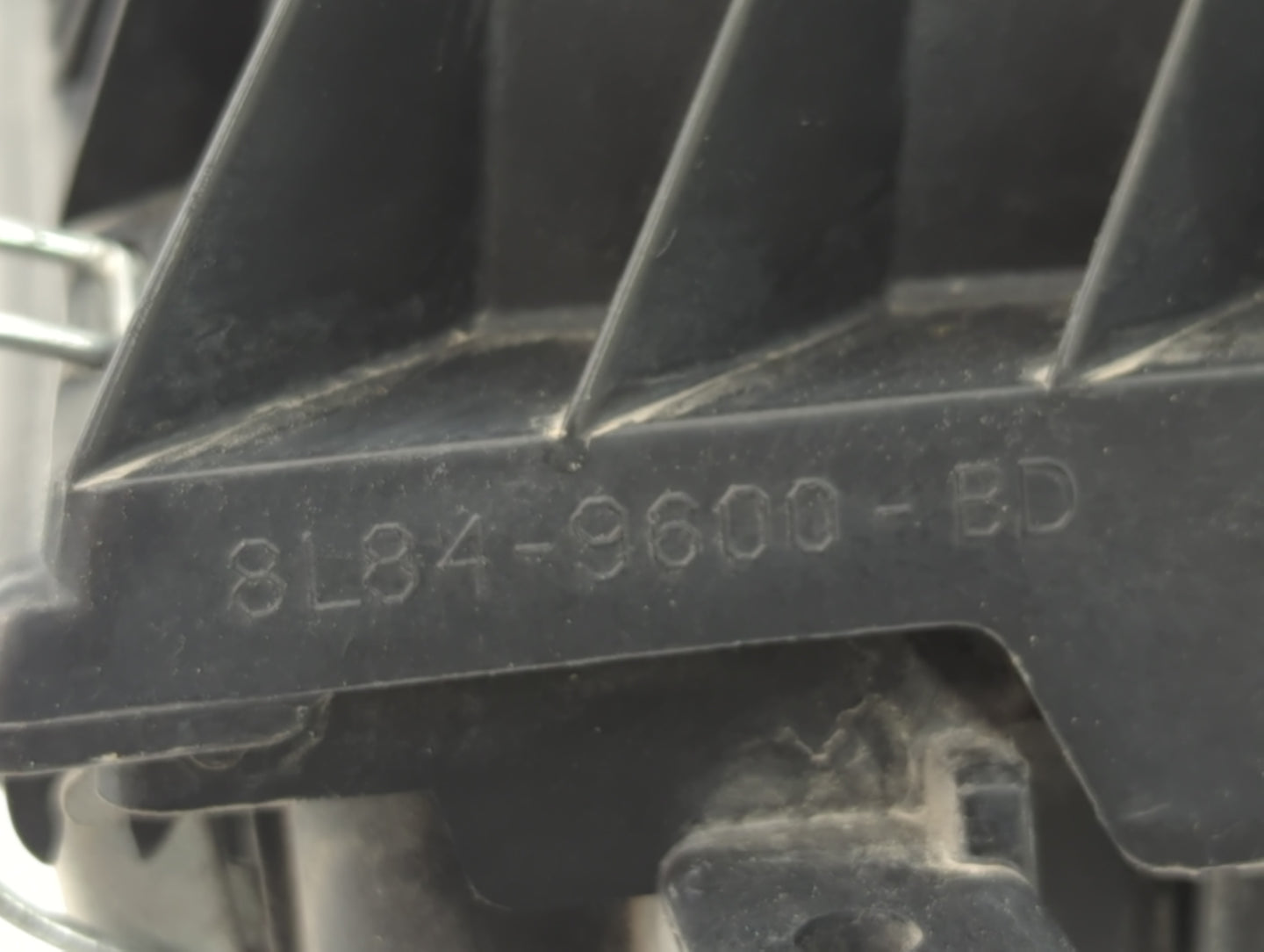 2008-2008 Ford Escape Air Cleaner Intake-duct Hose Tube - Oemusedautoparts1.com