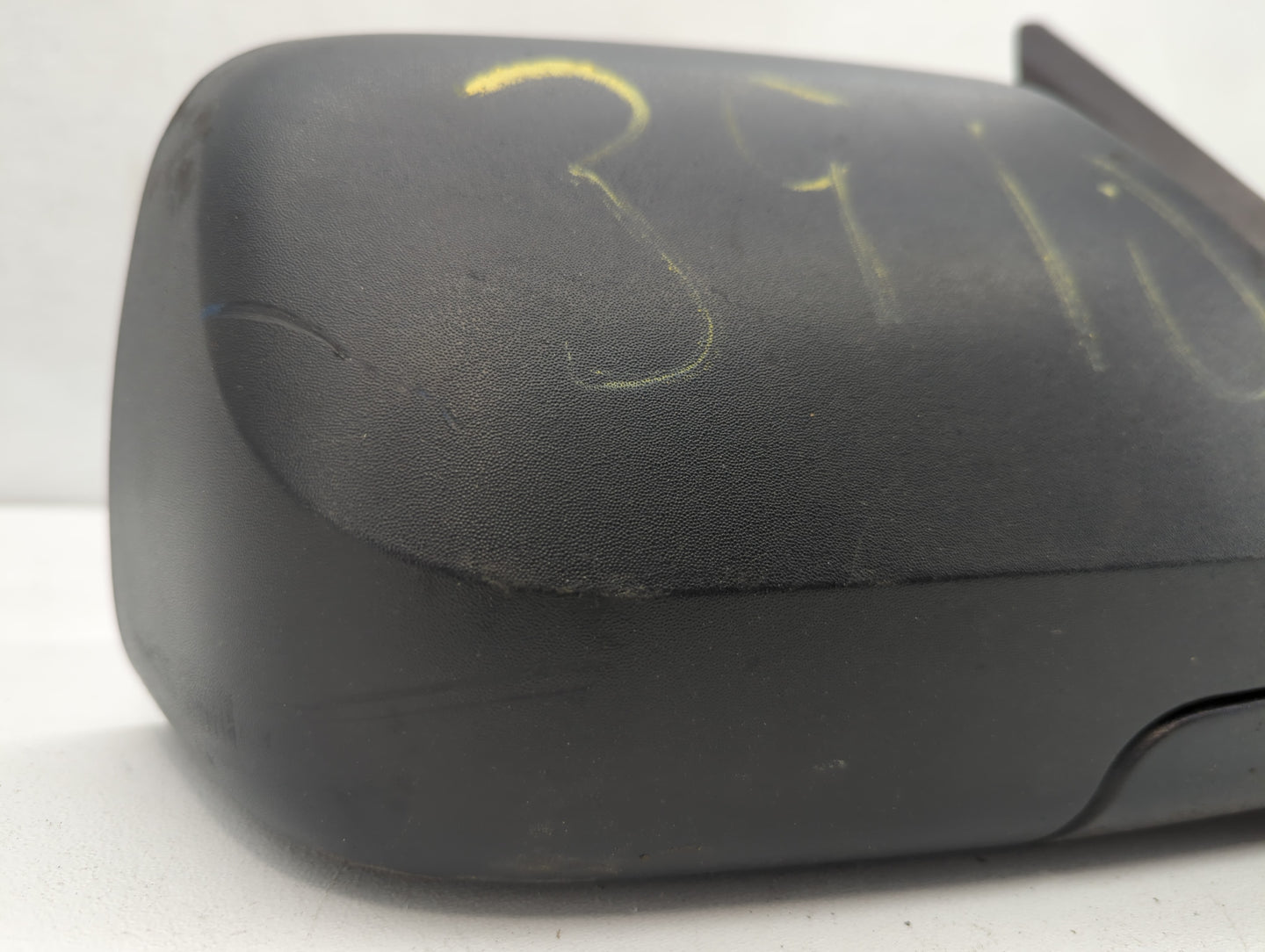 2008-2009 Ford Escape Passenger Right Side View Manual Door Mirror Black - Oemusedautoparts1.com