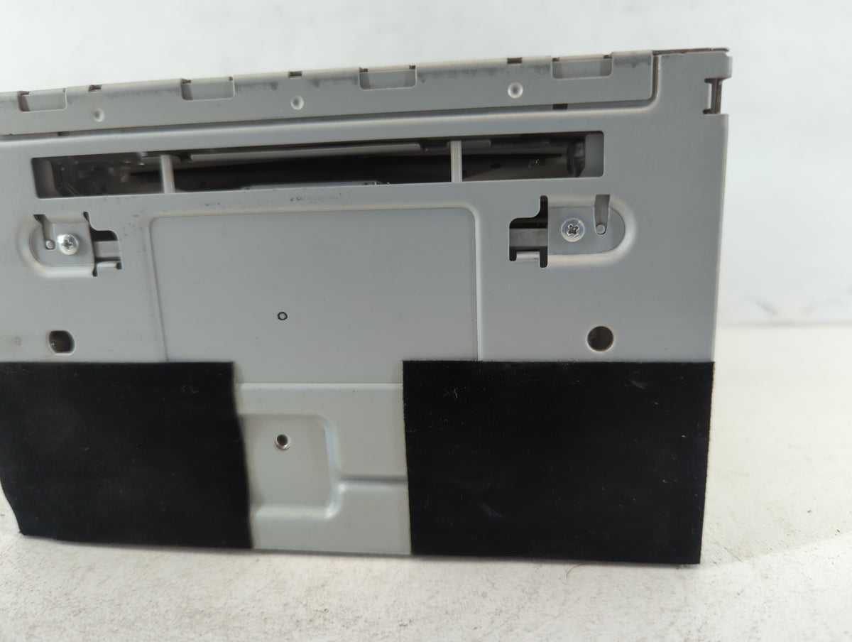 2008 Ford Escape Radio AM FM Cd Player Receiver Replacement P/N:8L8T-19C107-AM OEM Used Auto Parts - Oemusedautoparts1.com