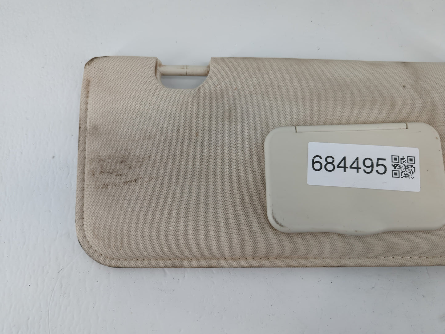 2008-2009 Ford Escape Sun Visor Shade Replacement Passenger Right Mirror Fits Fits 2008 2009 OEM Used Auto Parts - Oemusedau