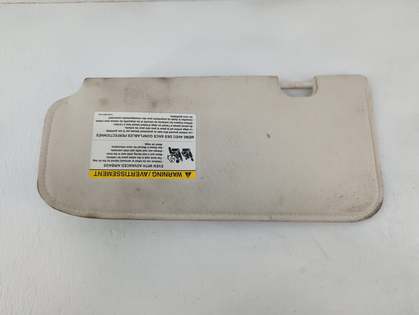 2008-2009 Ford Escape Sun Visor Shade Replacement Passenger Right Mirror Fits Fits 2008 2009 OEM Used Auto Parts - Oemusedau