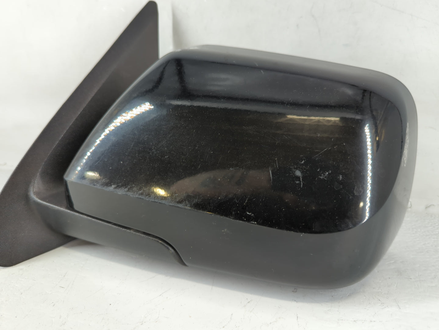 2008-2009 Ford Escape Driver Side View Mirror - Left Door Mirror OEM Used - Oemusedautoparts1.com