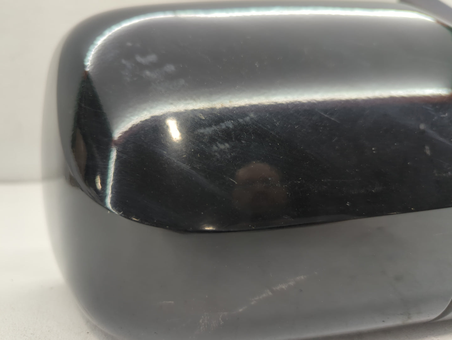 2008-2009 Ford Escape Passenger Side View Mirror - Right Door Mirror OEM Used - Oemusedautoparts1.com