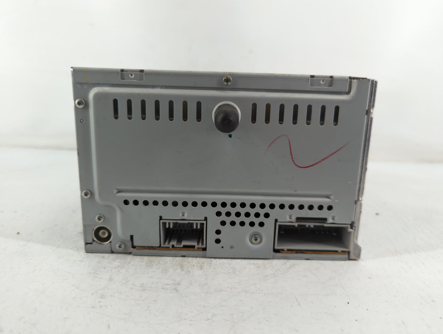 2008 Ford Escape Radio AM FM Cd Player Receiver Replacement P/N:8L8T-19C108-AL Fits OEM Used Auto Parts - Oemusedautoparts1.