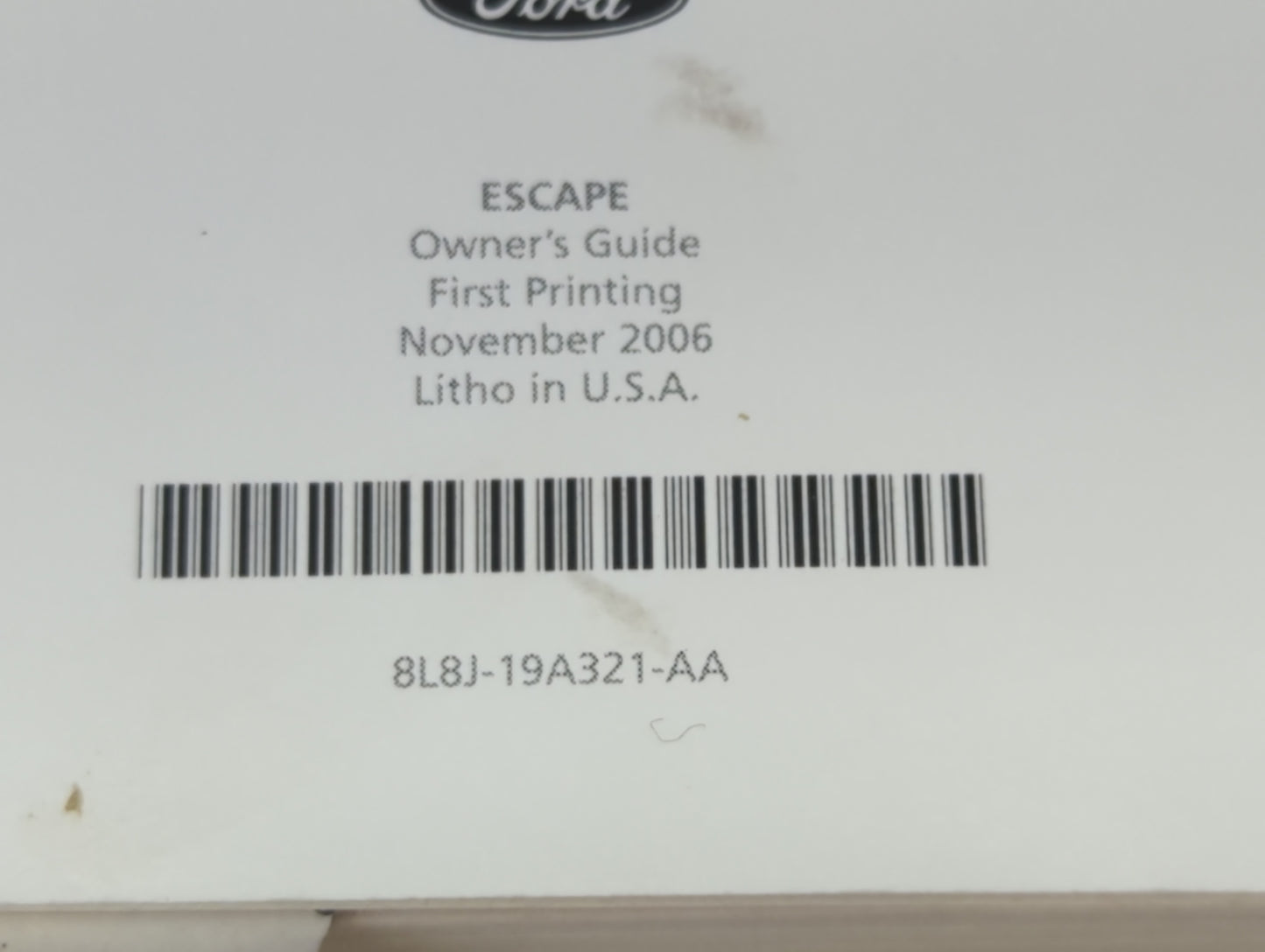 2008 Ford Escape Owners Manual Book Guide P/N:8L8J-19A321-AA OEM Used Auto Parts - Oemusedautoparts1.com
