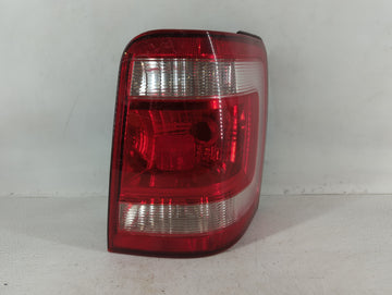 2008-2012 Ford Escape Tail Light Assembly Passenger Right OEM P/N:44ZH-1922 B Fits Fits 2008 2009 2010 2011 2012 OEM Used Au