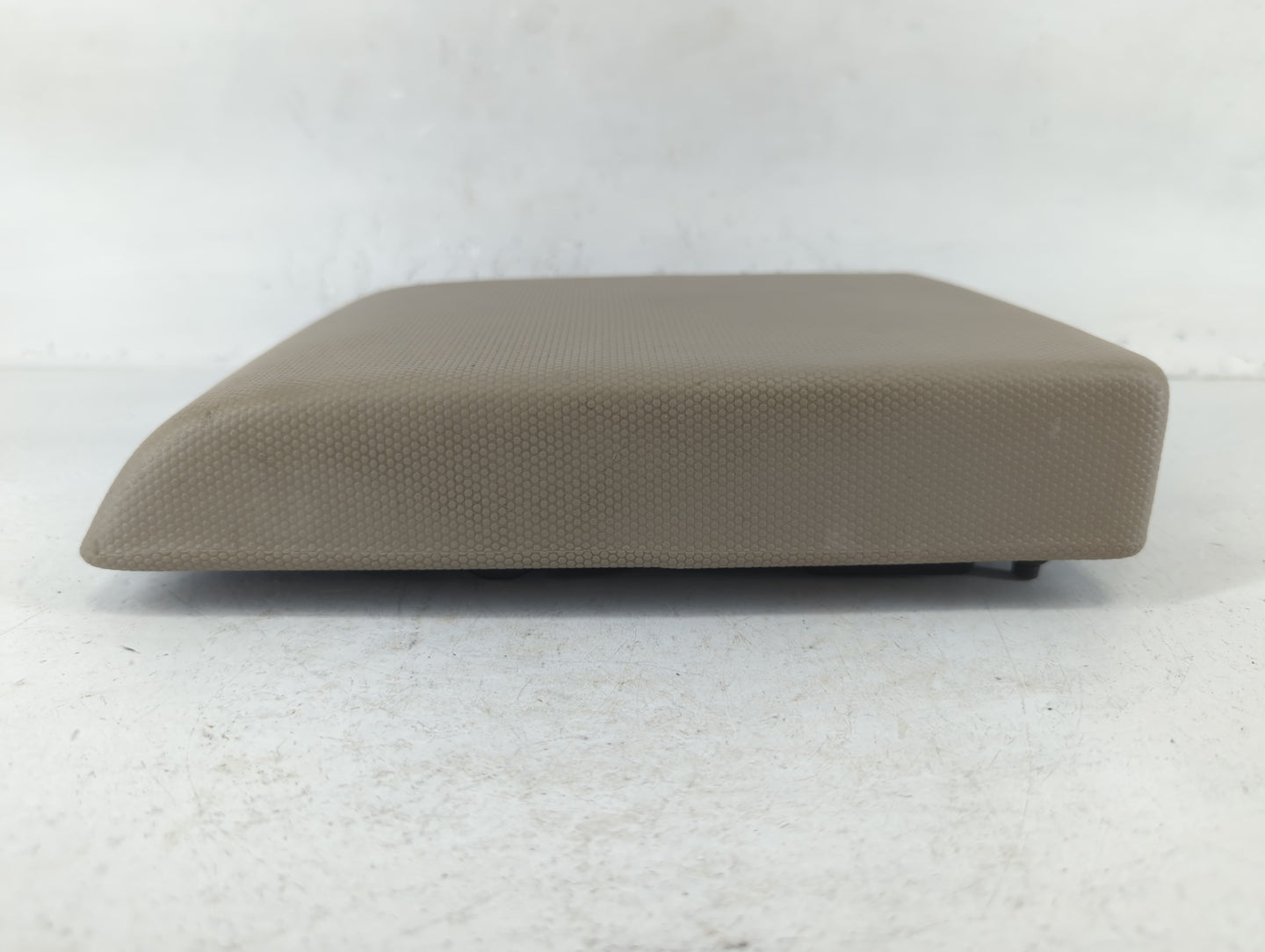 2008 Ford Escape Center Console Armrest Cover Lid Fits OEM Used Auto Parts - Oemusedautoparts1.com