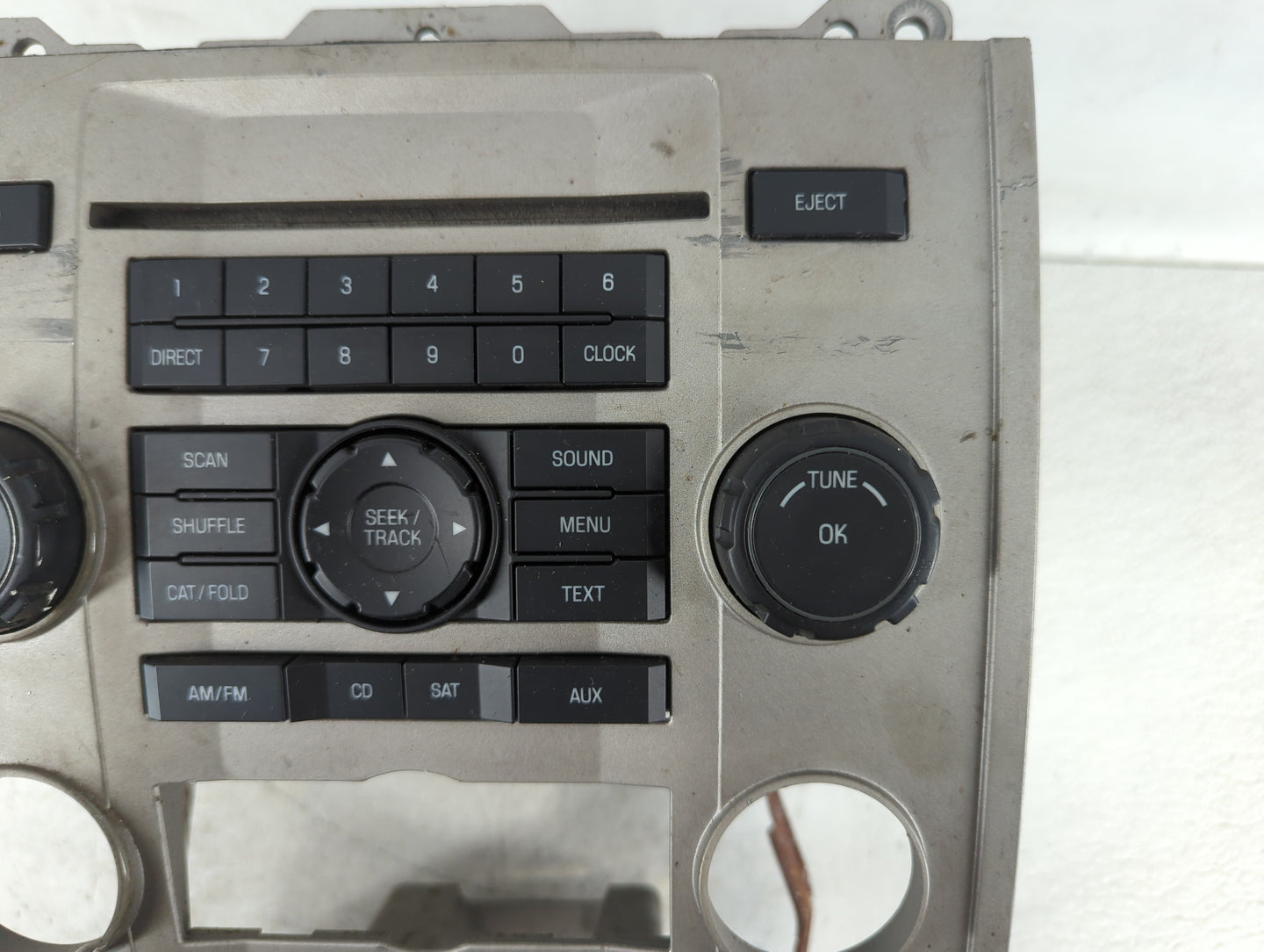 2008-2008 Ford Escape Am Fm Cd Player Radio Receiver - Oemusedautoparts1.com