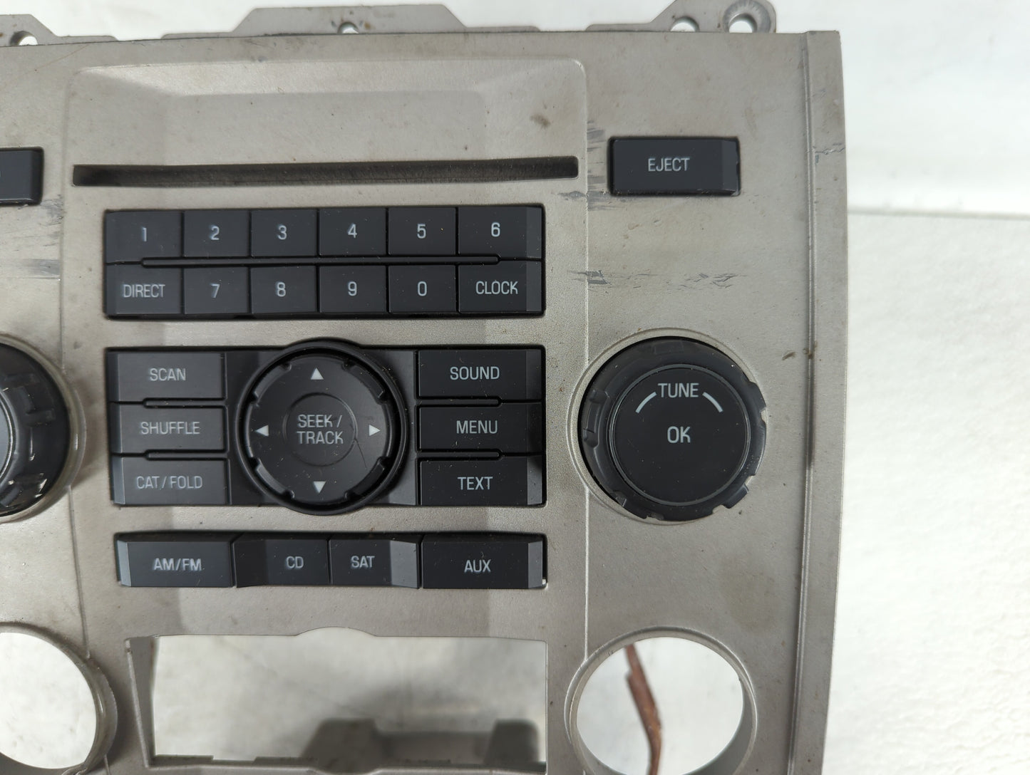 2008-2008 Ford Escape Am Fm Cd Player Radio Receiver - Oemusedautoparts1.com