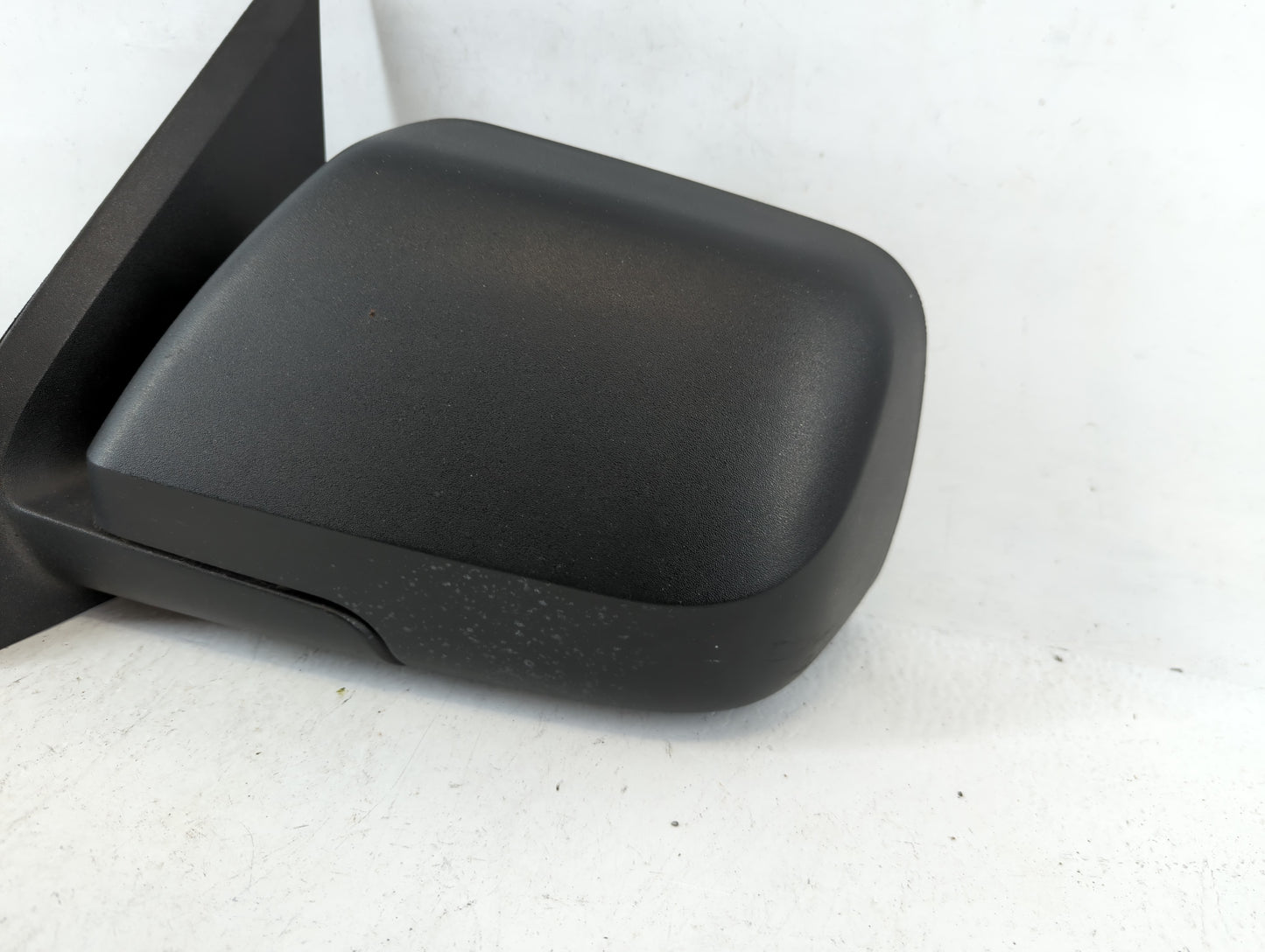 2008-2009 Ford Escape Driver Side View Mirror - Left Door Mirror OEM Used - Oemusedautoparts1.com
