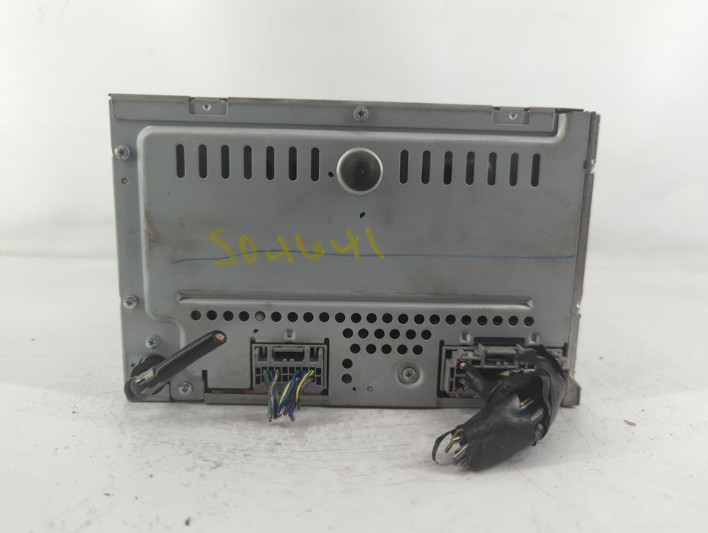 2008-2008 Ford Escape Am Fm Cd Player Radio Receiver - Oemusedautoparts1.com