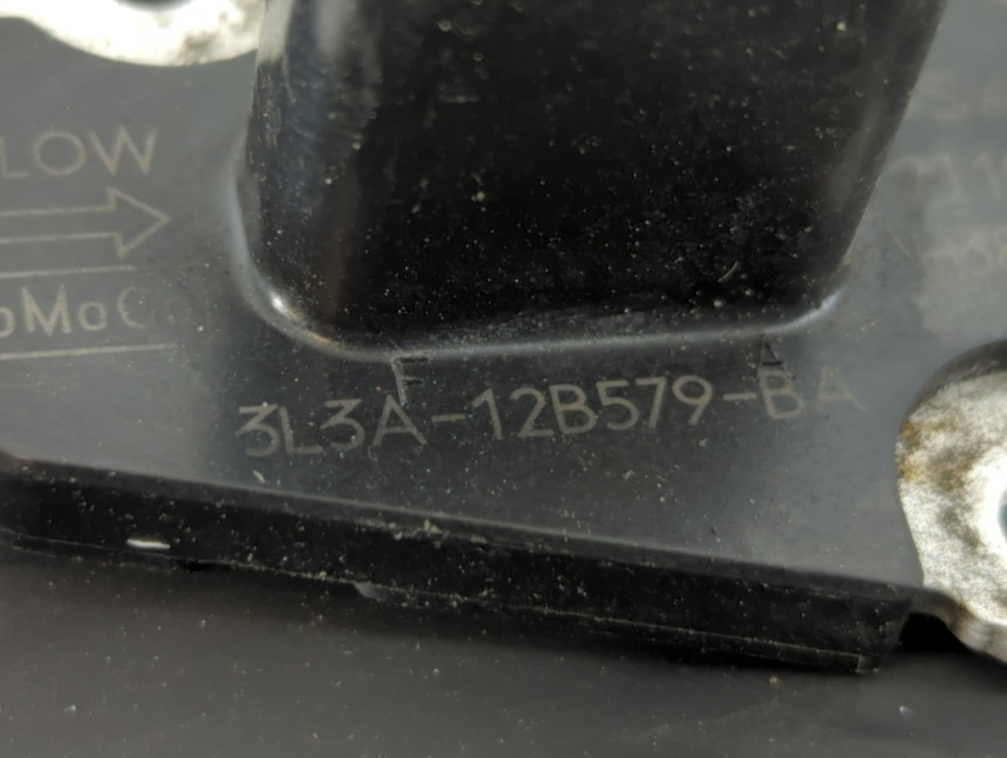 2001-2007 Ford Escape Mass Air Flow Meter Maf - Oemusedautoparts1.com