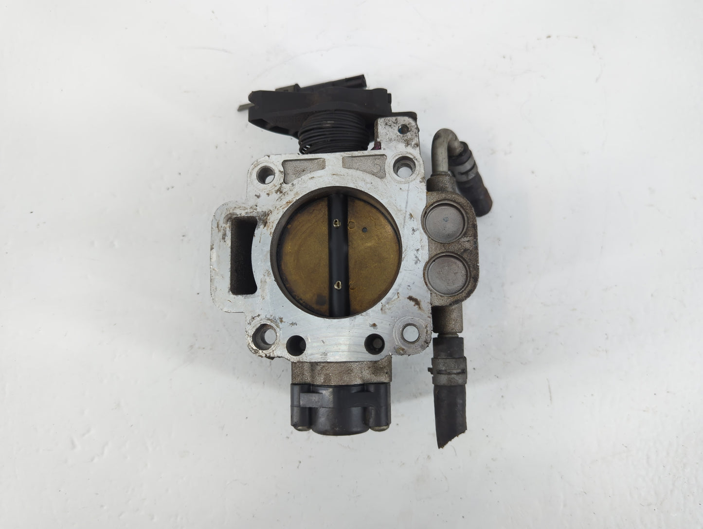 2005-2008 Ford Escape Throttle Body P/N:F5RF 98989 Fits Fits 2005 2006 2007 2008 OEM Used Auto Parts - Oemusedautoparts1.com