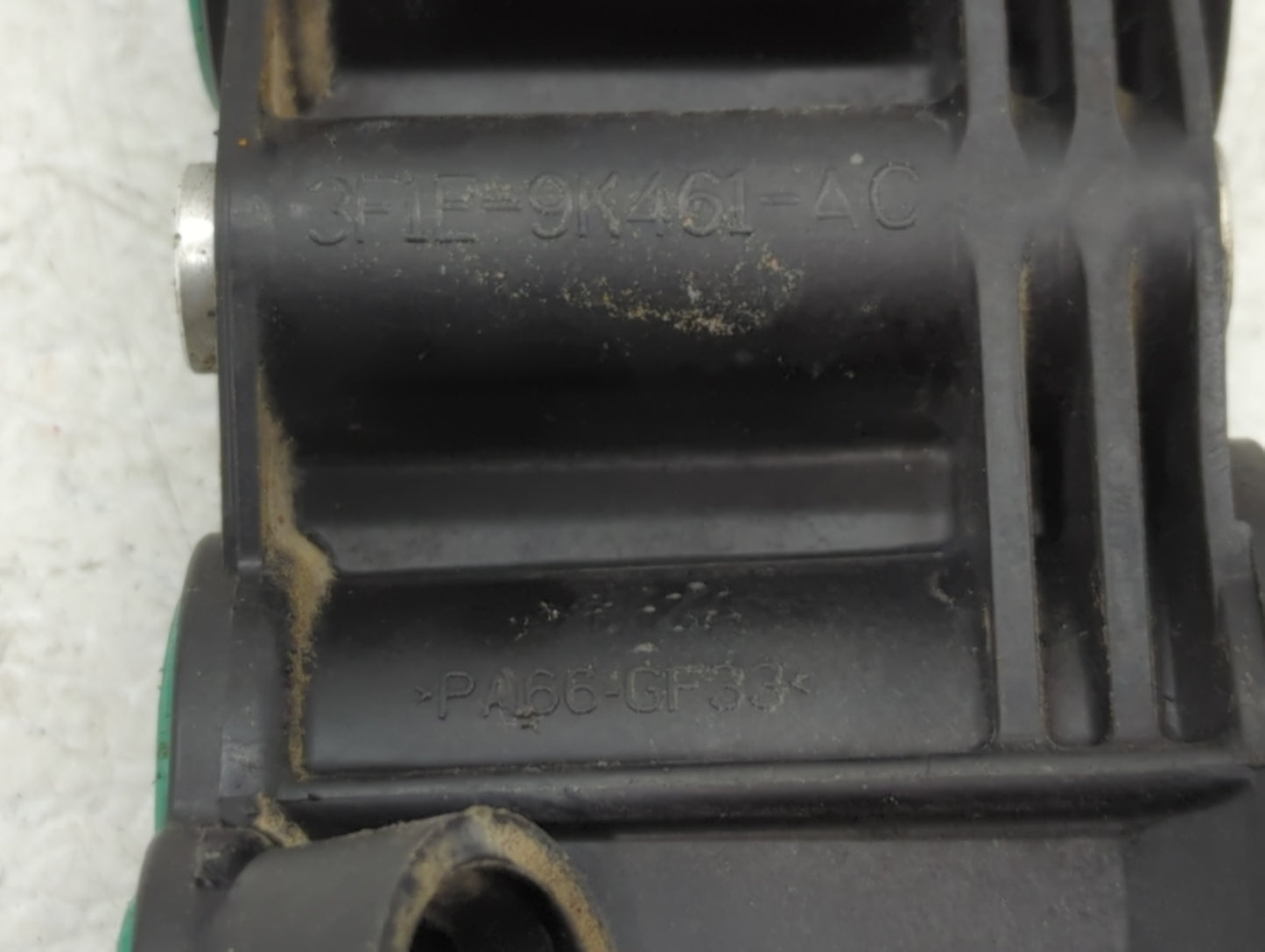 2008 Ford Escape Air Intake Manifold P/N:3F1E-9K641-AC Fits OEM Used Auto Parts - Oemusedautoparts1.com