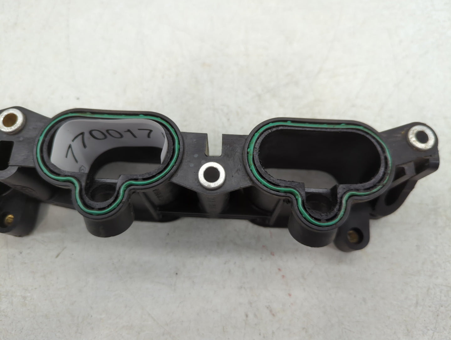 2008 Ford Escape Air Intake Manifold P/N:3E1E-9K461-AC Fits OEM Used Auto Parts - Oemusedautoparts1.com