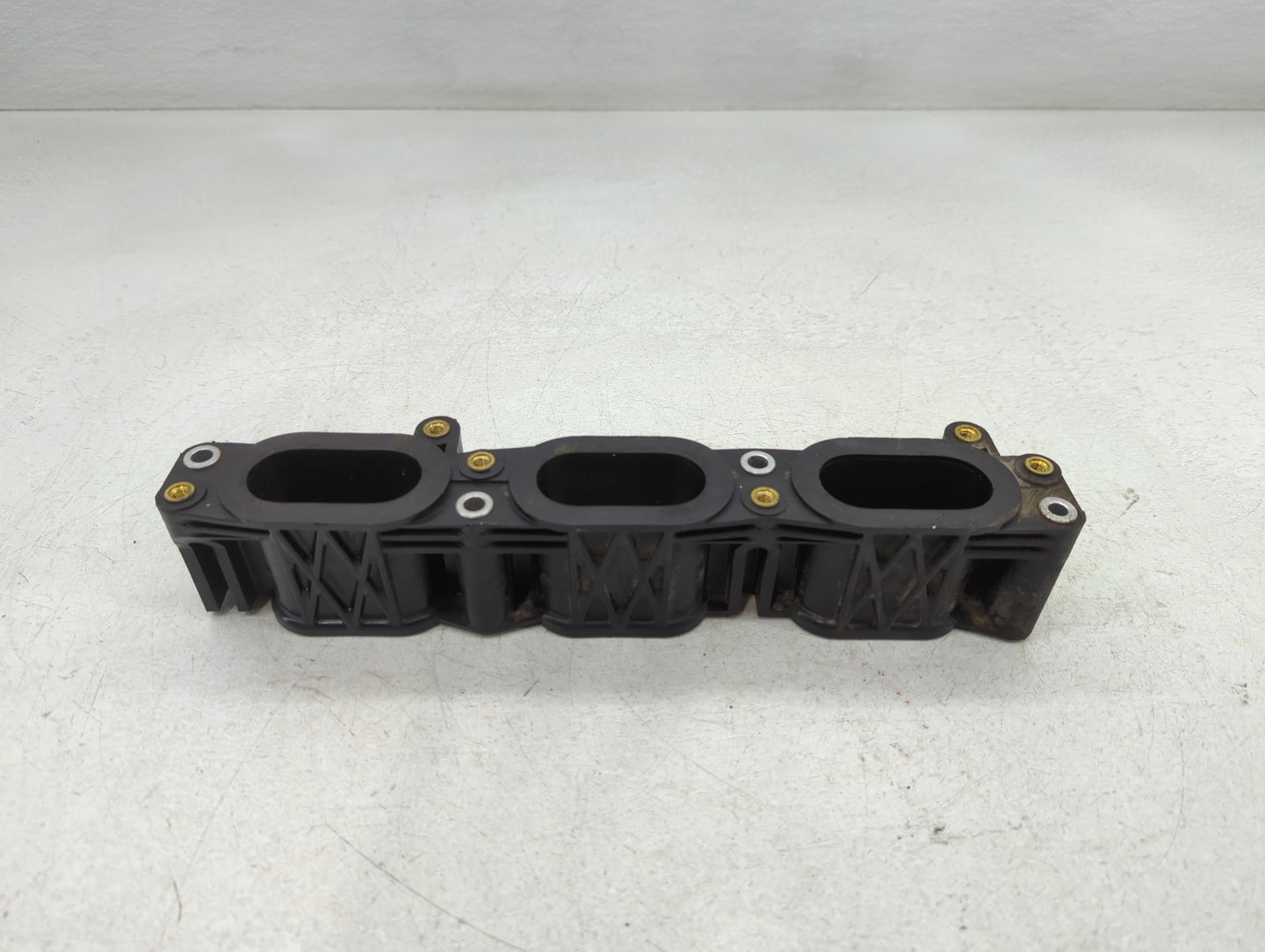 2008 Ford Escape Air Intake Manifold P/N:3E1E-9K461-AC Fits OEM Used Auto Parts - Oemusedautoparts1.com