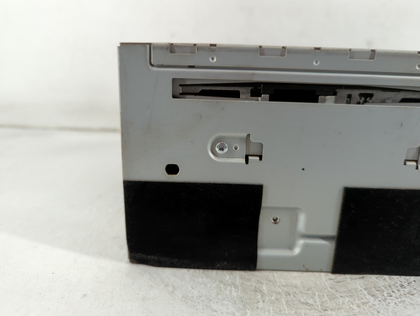 2008 Ford Escape Radio AM FM Cd Player Receiver Replacement P/N:8L8T8C815FS Fits OEM Used Auto Parts - Oemusedautoparts1.com