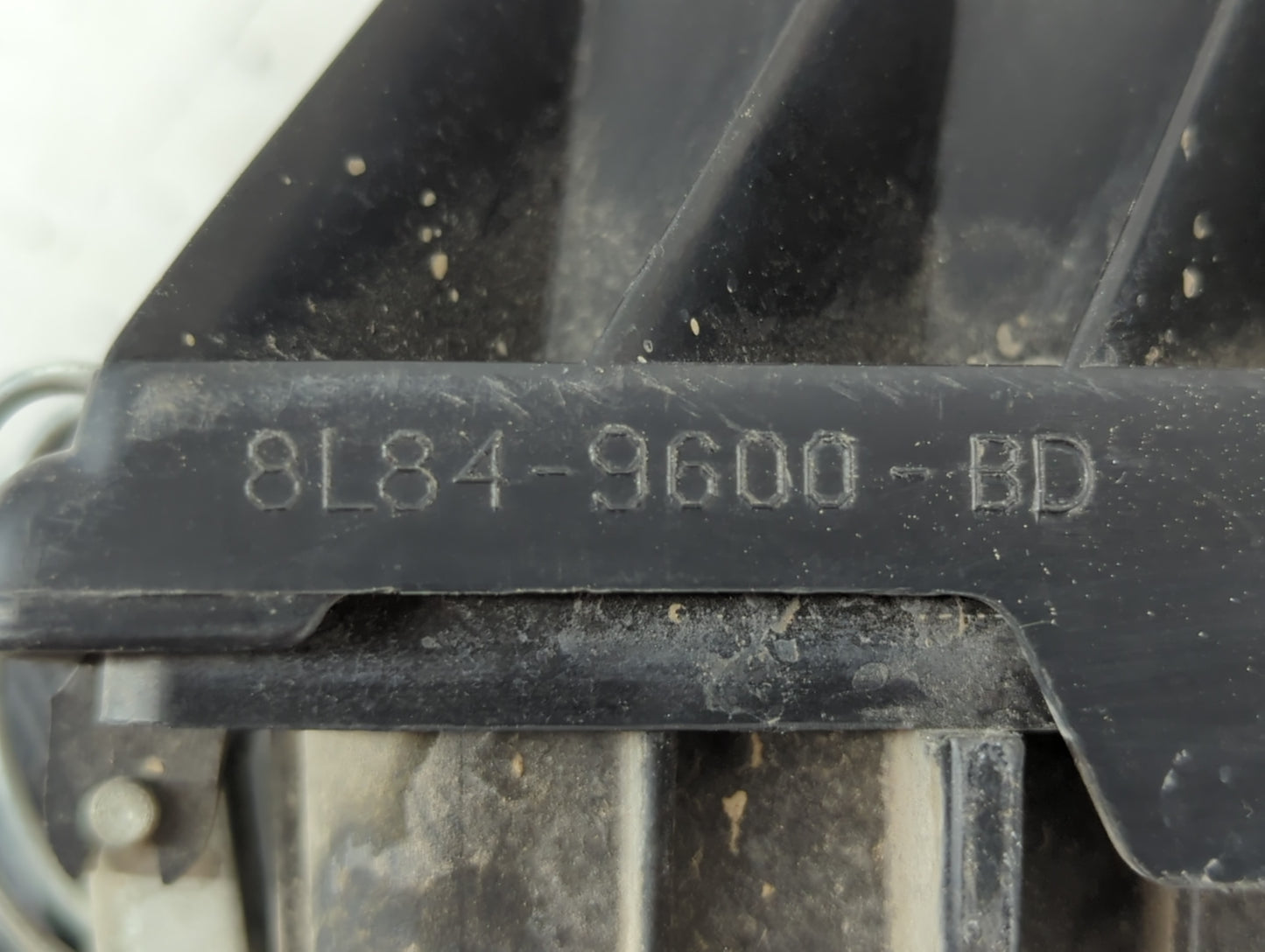 2008-2008 Ford Escape Air Cleaner Intake-duct Hose Tube - Oemusedautoparts1.com