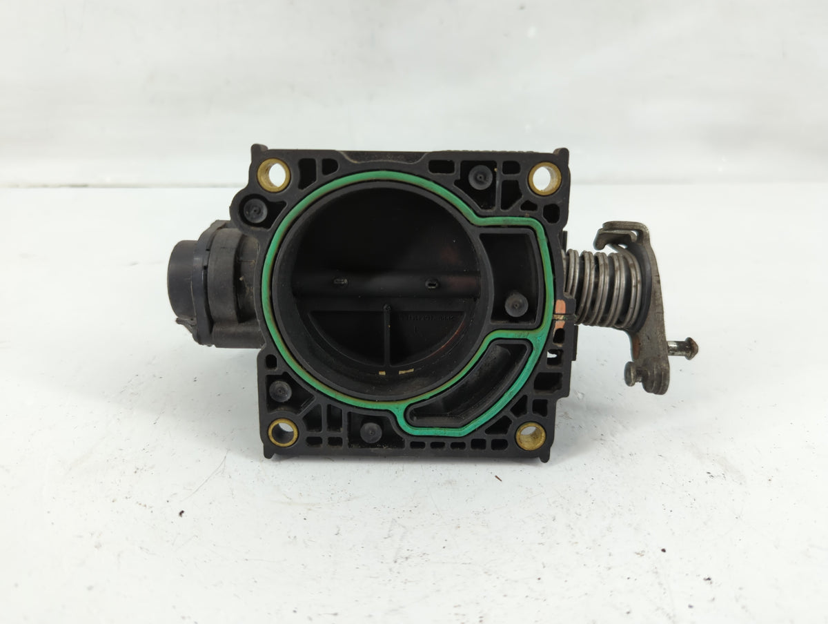 2005-2008 Ford Escape Throttle Body P/N:5L8G-AE Fits Fits 2005 2006 2007 2008 OEM Used Auto Parts - Oemusedautoparts1.com