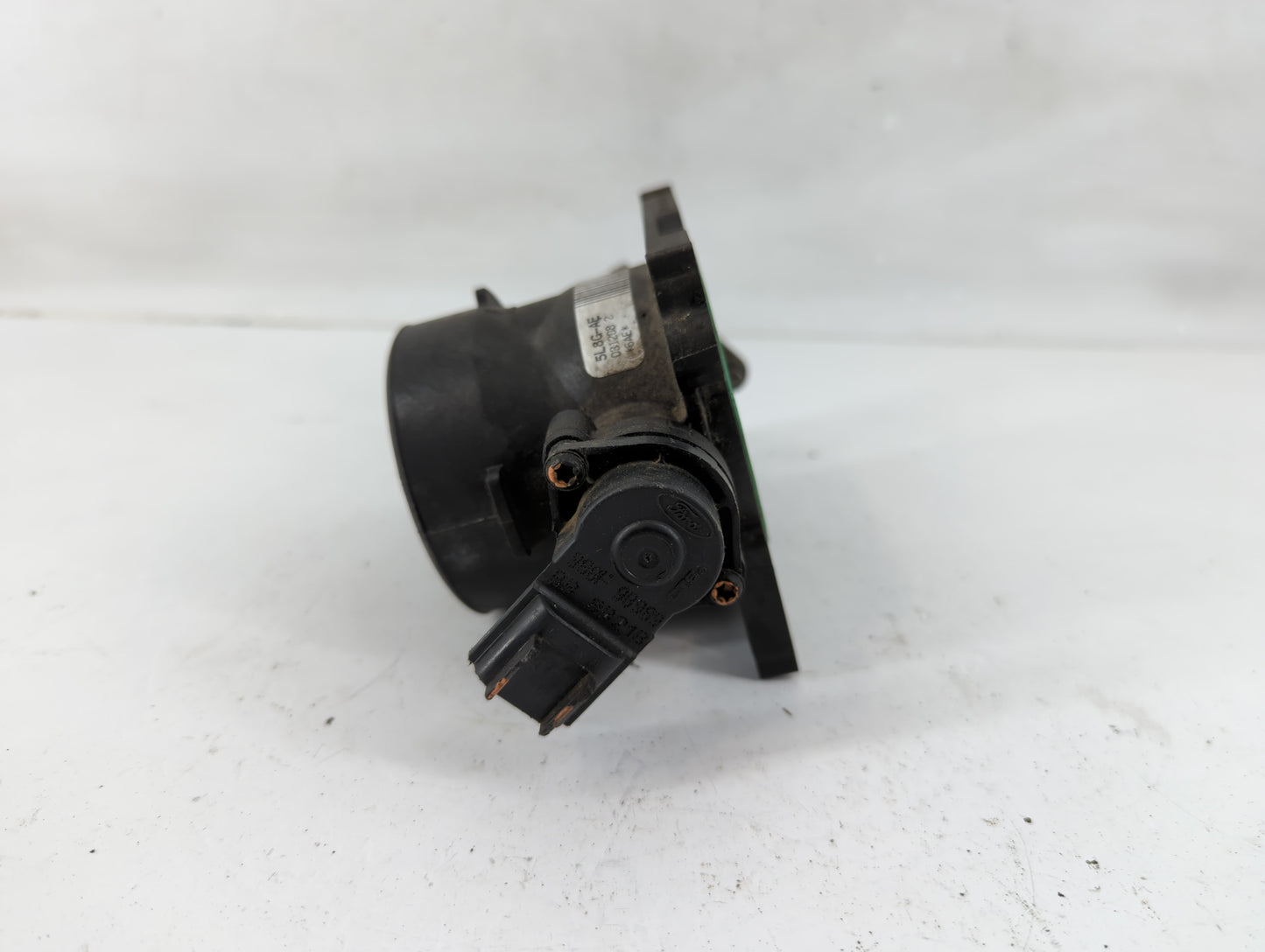 2005-2008 Ford Escape Throttle Body Fits Fits 2005 2006 2007 2008 OEM Used Auto Parts - Oemusedautoparts1.com