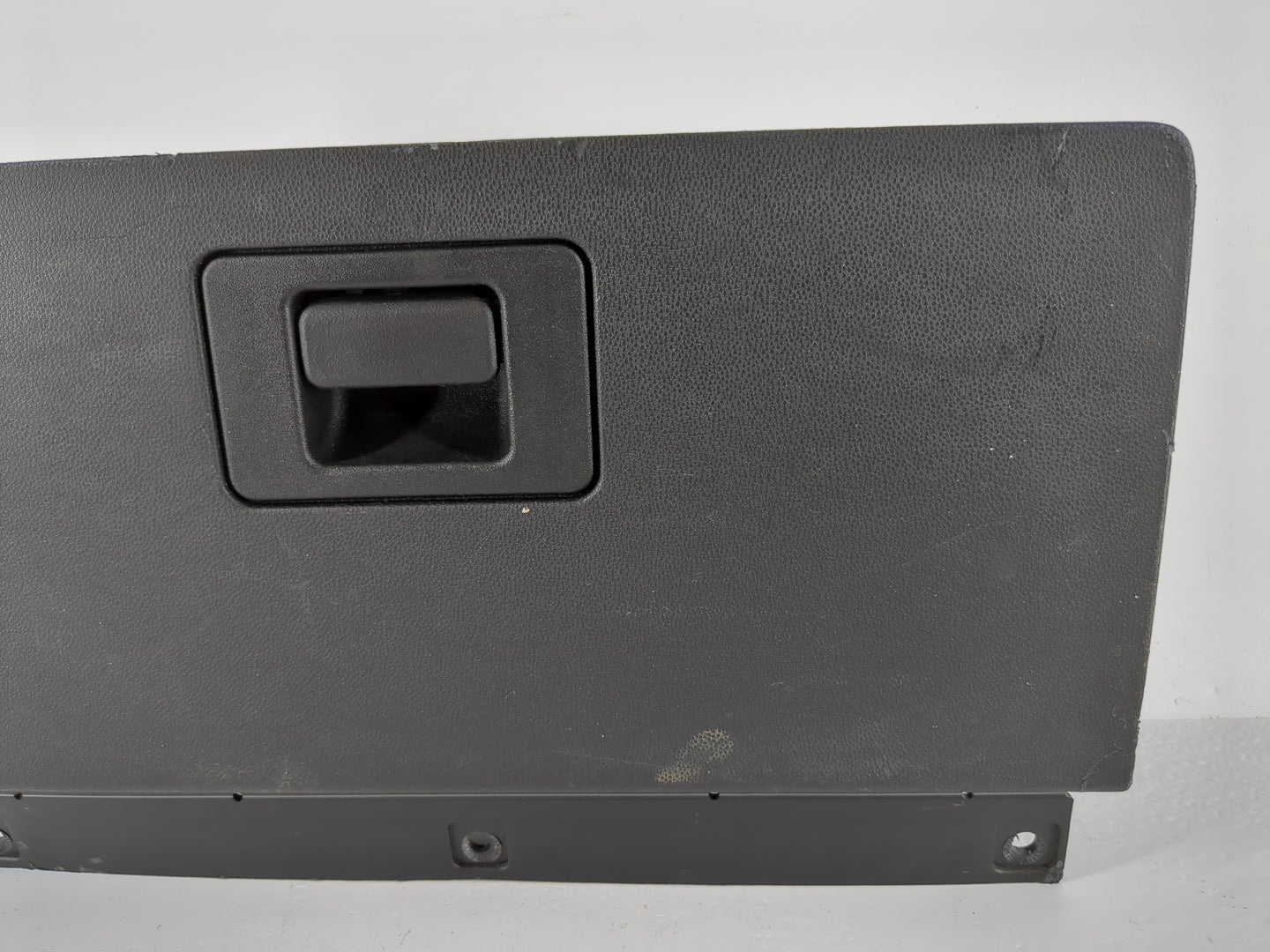 2008 Ford Escape Passenger Glove Box Door Storage Compartment - Oemusedautoparts1.com