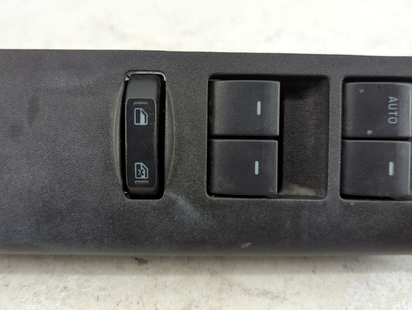 2008-2012 Ford Escape Master Power Window Switch Replacement Driver Side Left P/N:8L8T-14540-ACW Fits OEM Used Auto Parts - 