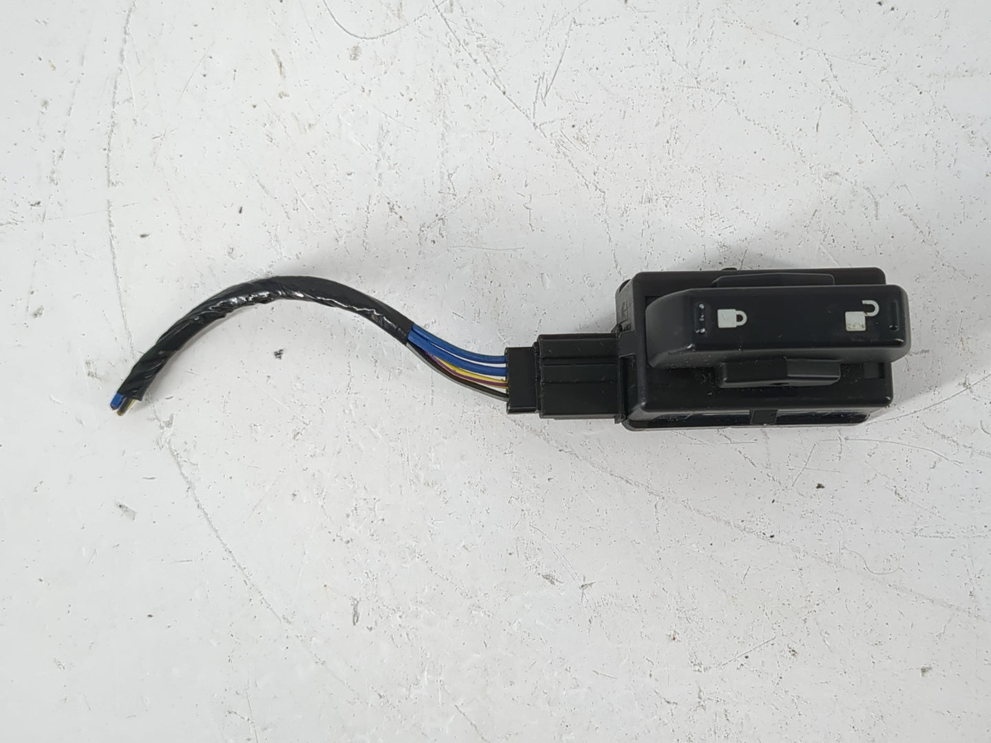 2008-2012 Ford Escape Master Power Window Switch Replacement Driver Side Left Fits OEM Used Auto Parts - Oemusedautoparts1.c