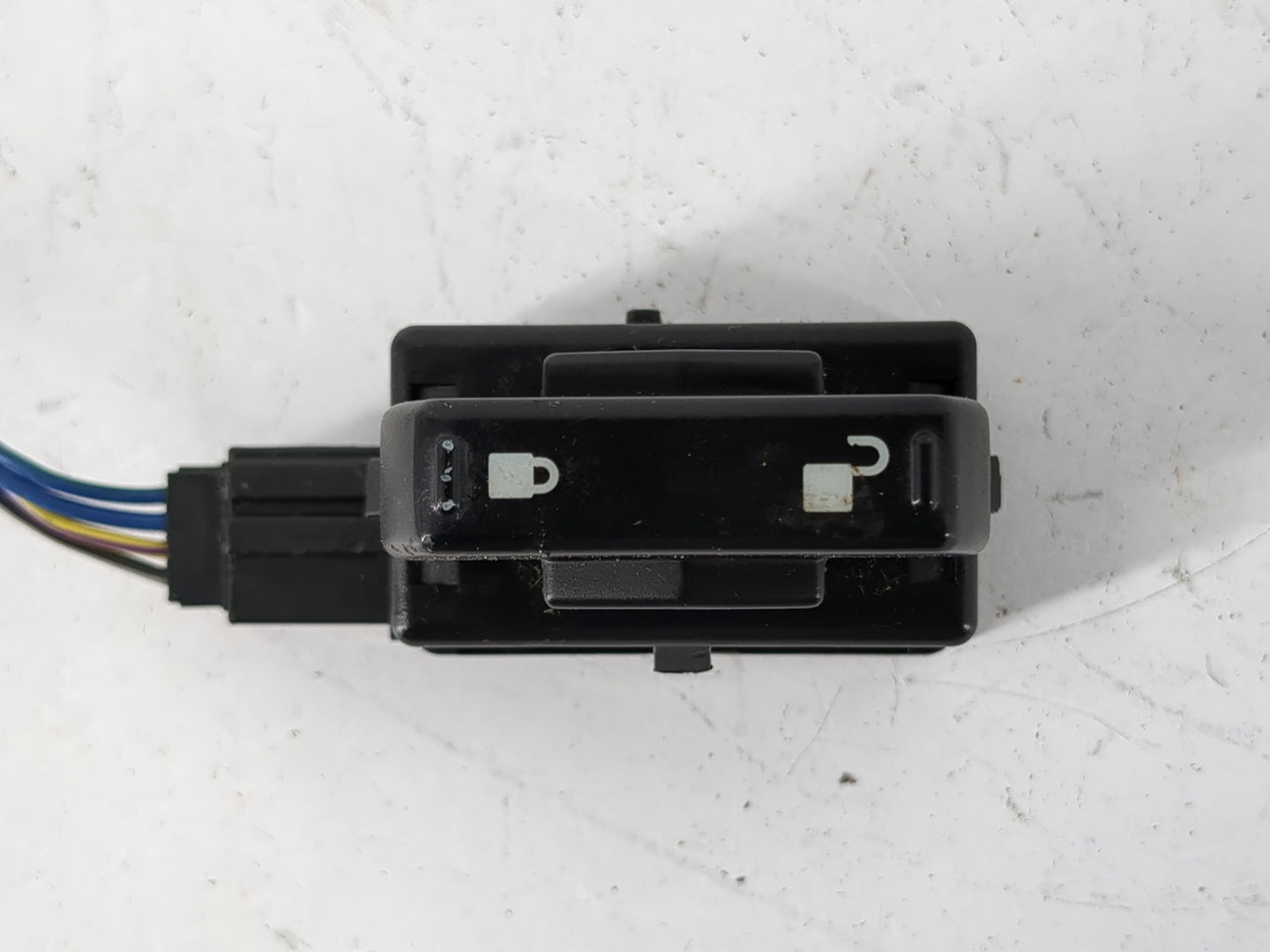 2008-2012 Ford Escape Master Power Window Switch Replacement Driver Side Left Fits OEM Used Auto Parts - Oemusedautoparts1.c