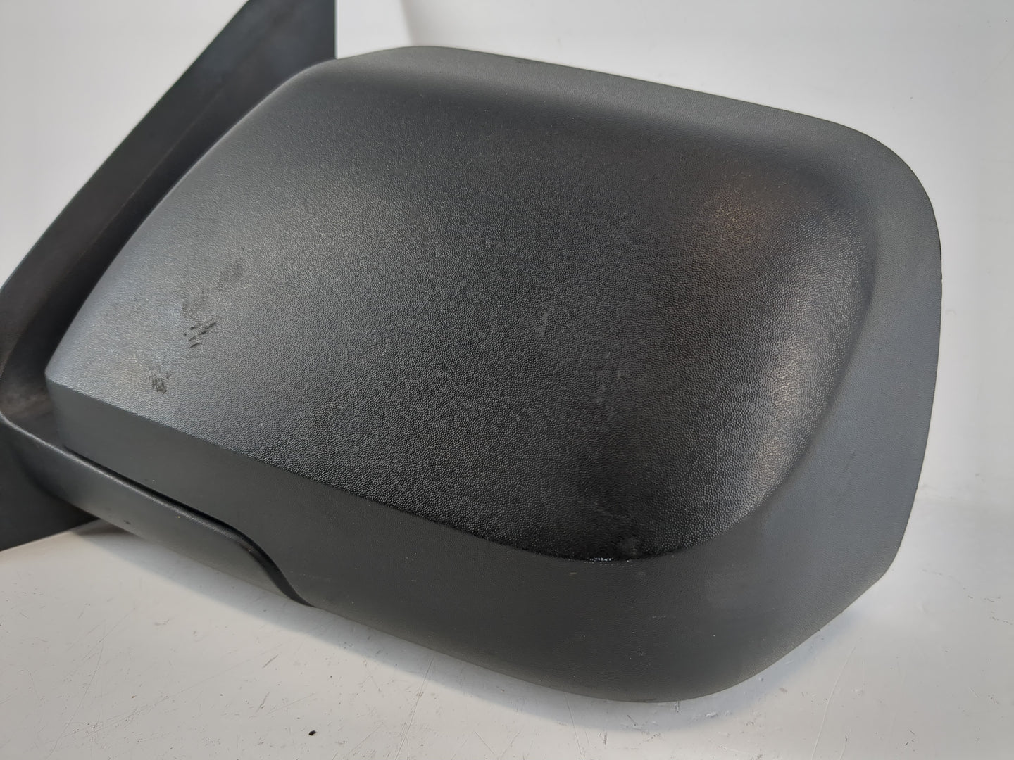 2008-2009 Ford Escape Driver Left Side View Manual Door Mirror Black - Oemusedautoparts1.com