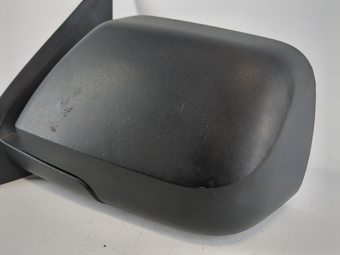 2008-2009 Ford Escape Driver Left Side View Manual Door Mirror Black - Oemusedautoparts1.com